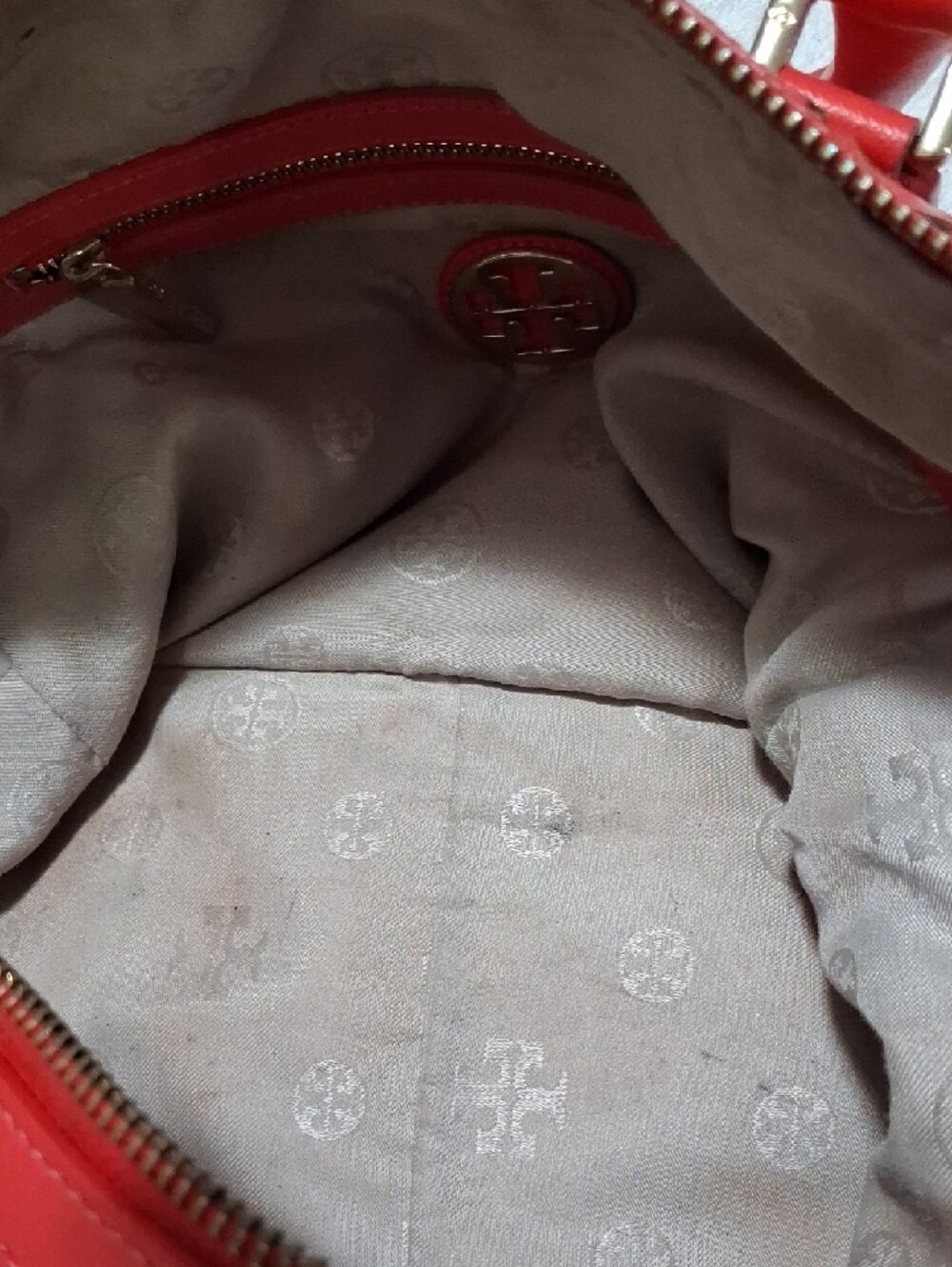 Tory Burch Red Perforated Leather Satchel with Removable Strap - Picture 6 of 15